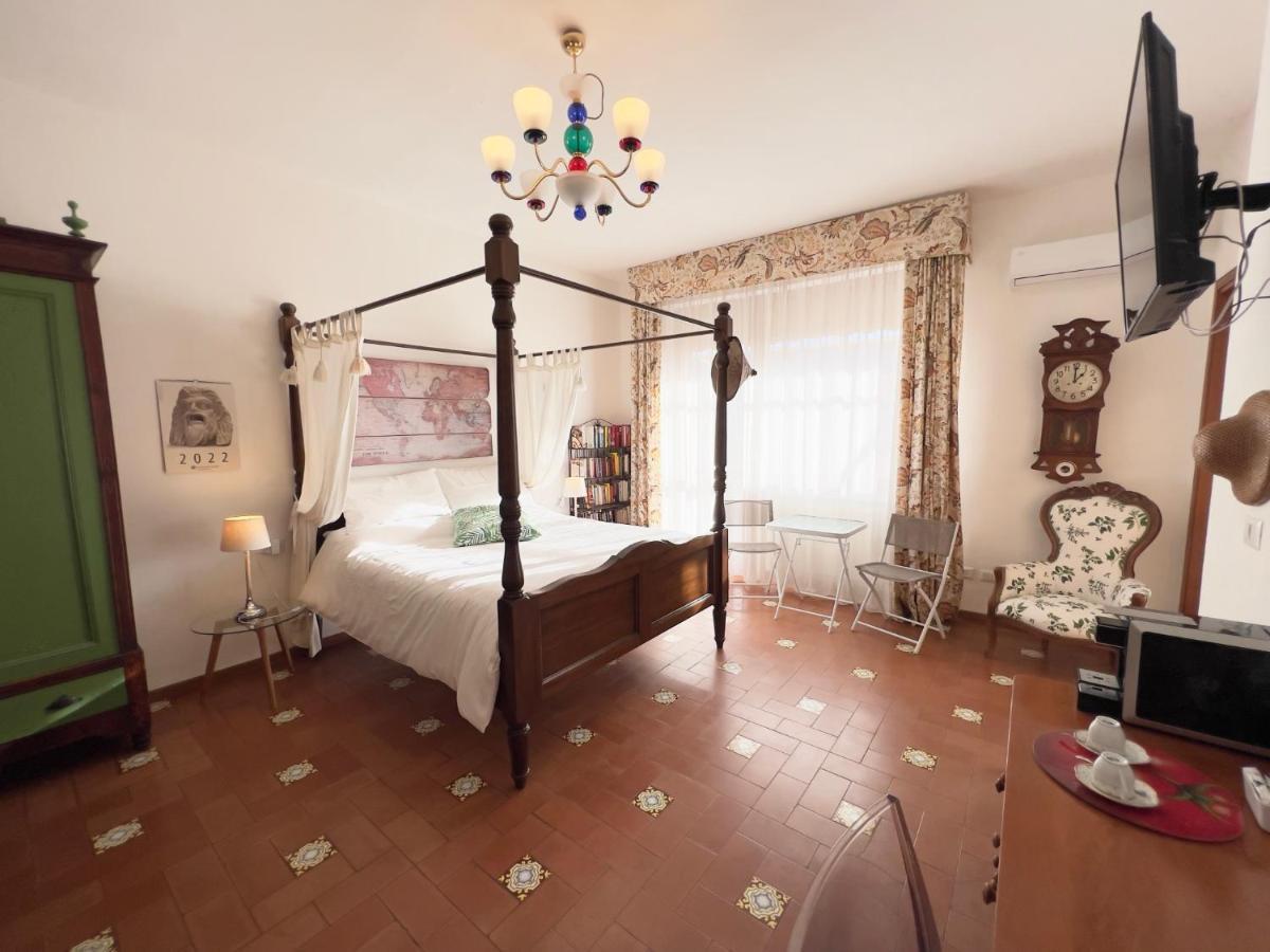 La Terrazza Di Anna Hotel Sassari Luaran gambar